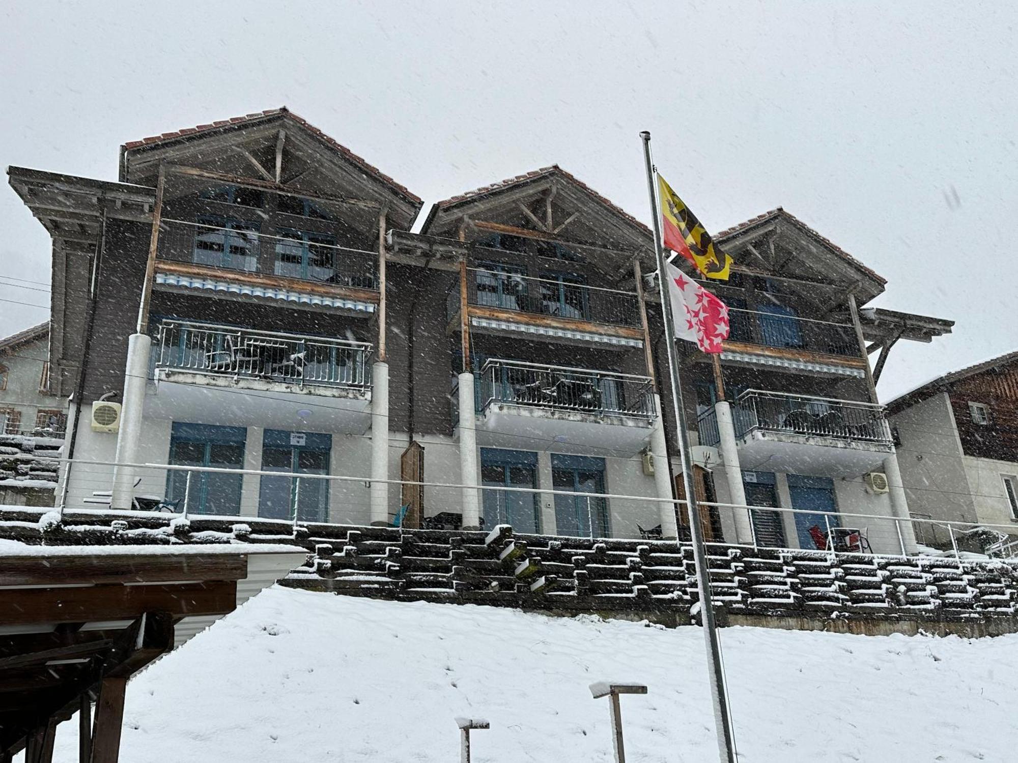 Lake View Residence Niederried bei Interlaken Exteriér fotografie